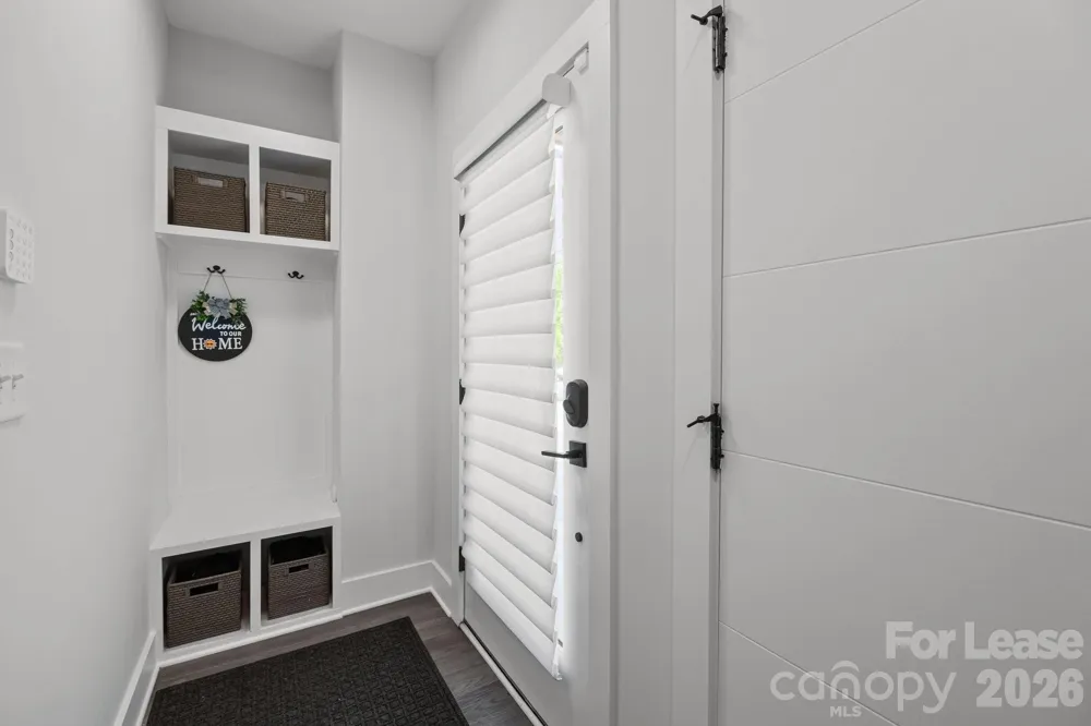 1207 Minter Place Charlotte, NC 28203