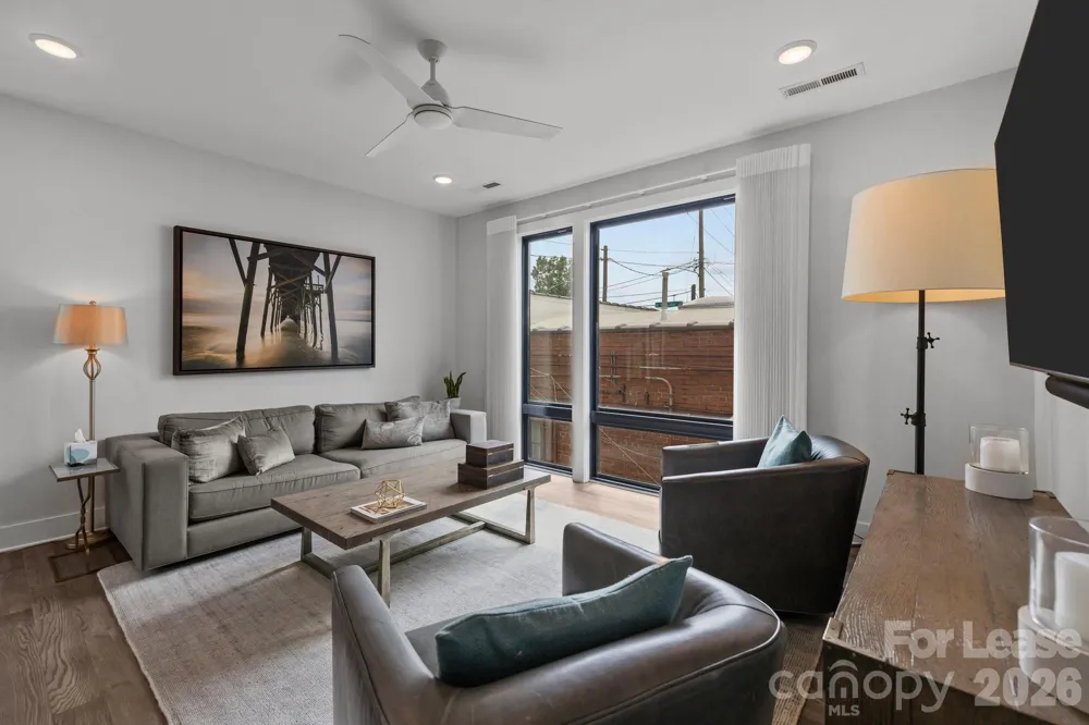 1207 Minter Place Charlotte, NC 28203