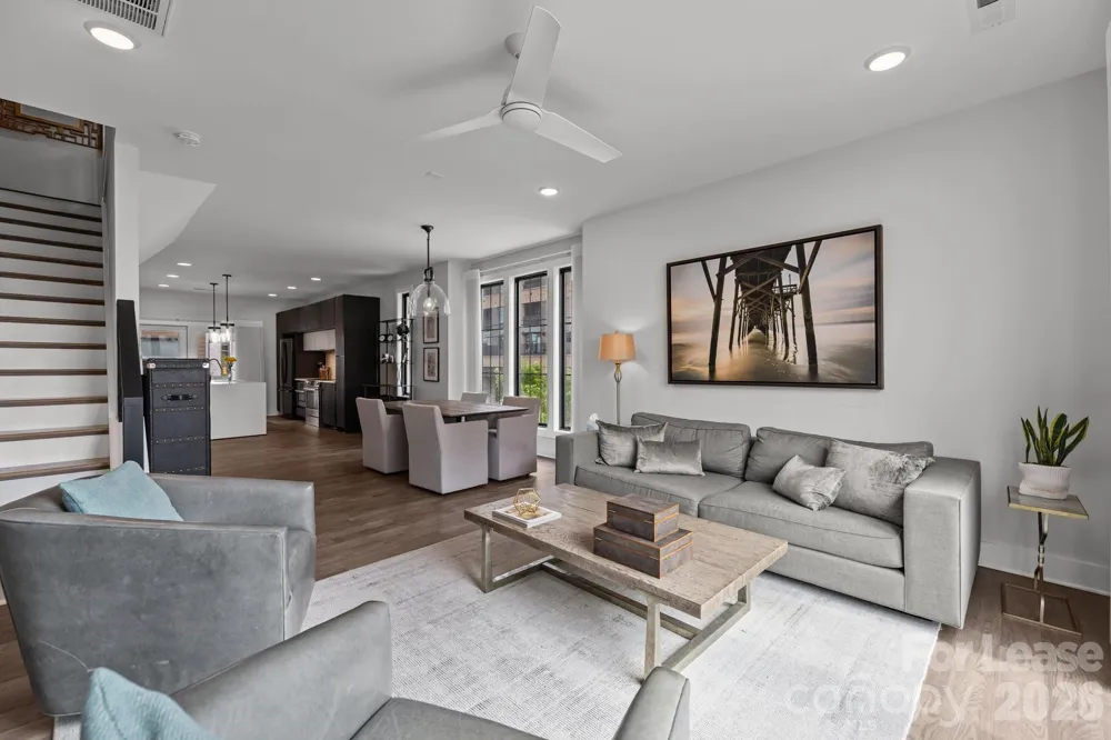 1207 Minter Place Charlotte, NC 28203