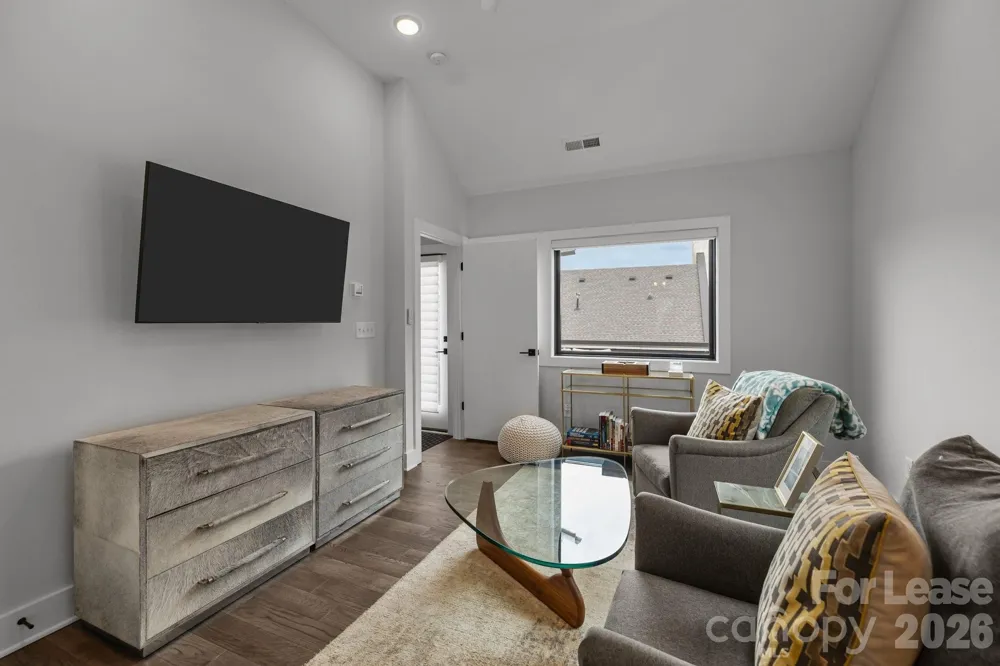1207 Minter Place Charlotte, NC 28203