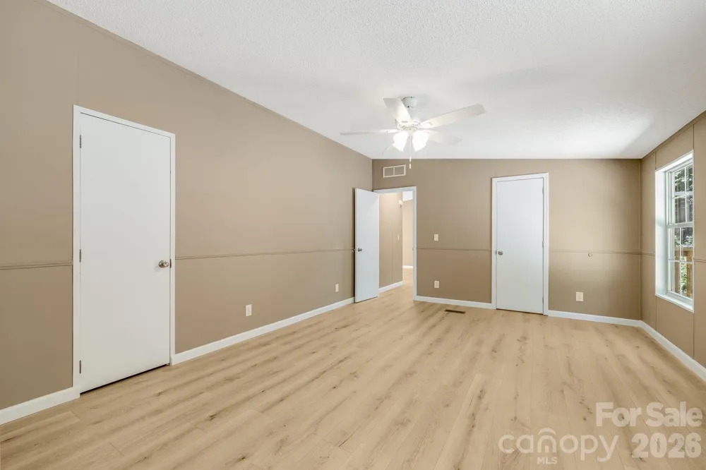 81 Spring Mountain Road Fairview, NC 28730