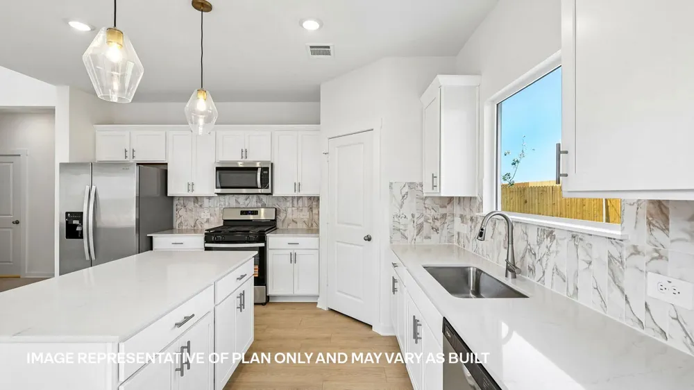 8517 Faded Denim Drive Mustang Ridge, TX 78610