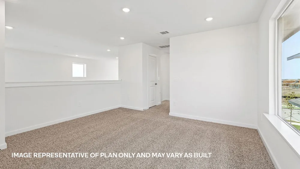 8517 Faded Denim Drive Mustang Ridge, TX 78610