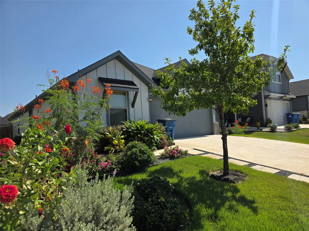 203 Spirit Street Elgin, TX 78621