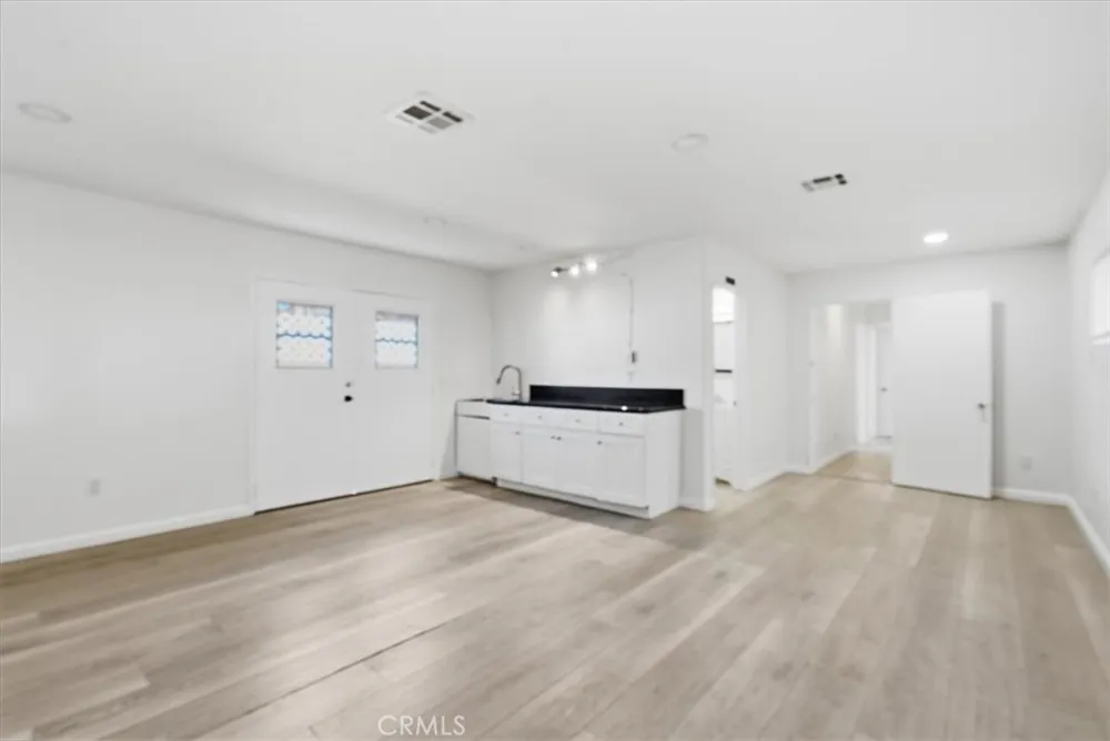 10112 Traylor Way Garden Grove, CA 92843