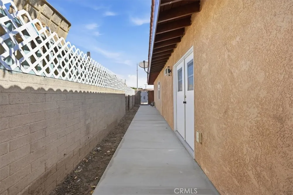 10112 Traylor Way Garden Grove, CA 92843