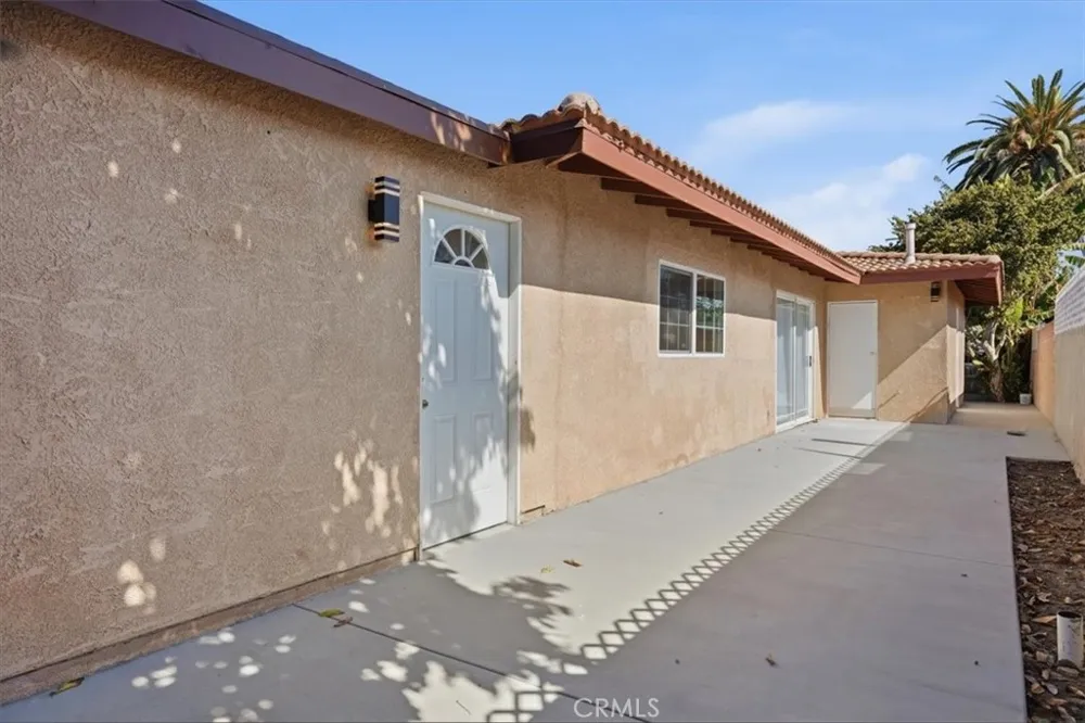 10112 Traylor Way Garden Grove, CA 92843