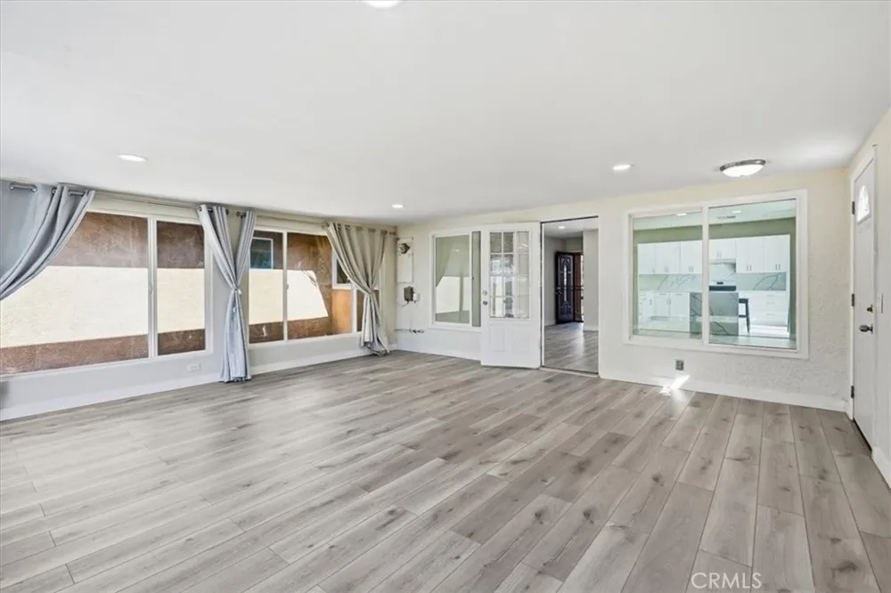 10112 Traylor Way Garden Grove, CA 92843