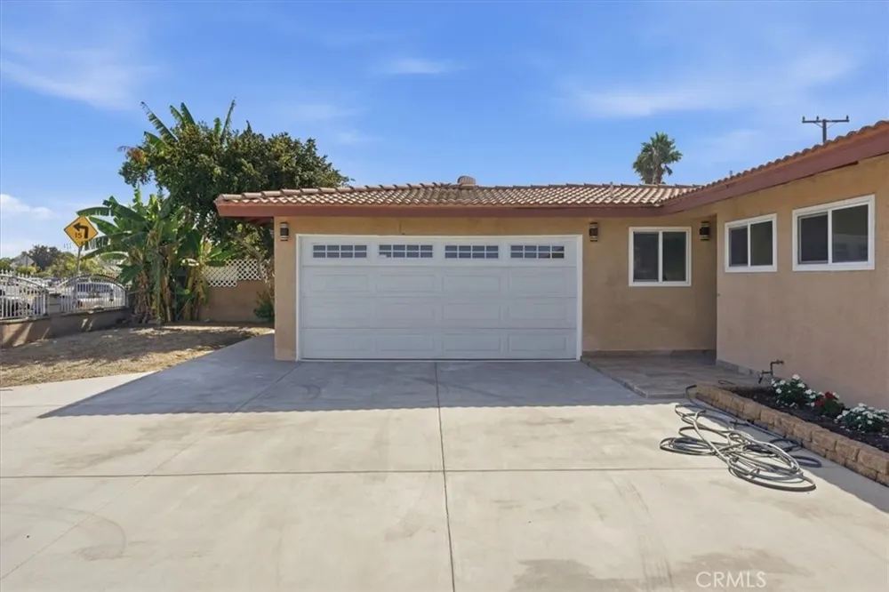 10112 Traylor Way Garden Grove, CA 92843