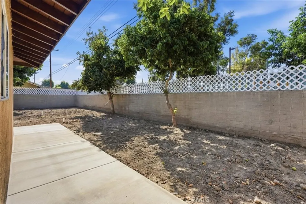 10112 Traylor Way Garden Grove, CA 92843