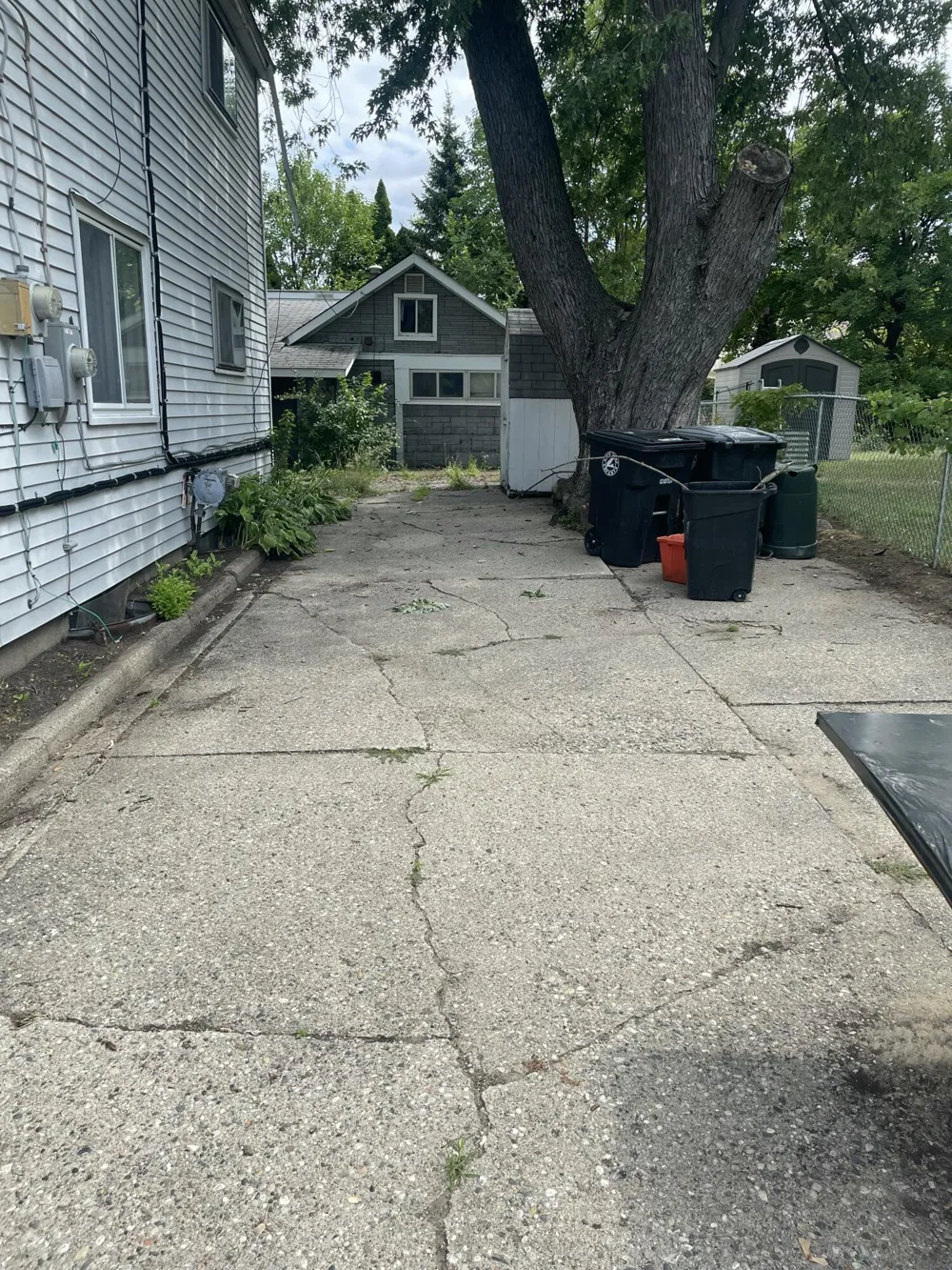 11790 Haller Street Livonia, MI 48150