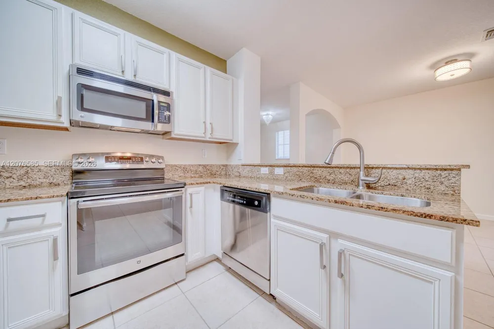 14053 SW 270th Ter Homestead, FL 33032