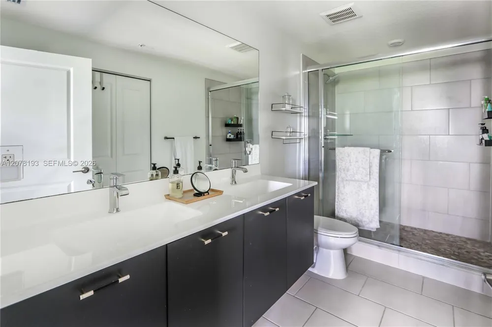 8265 NW 41st St #C-206 Doral, FL 33166