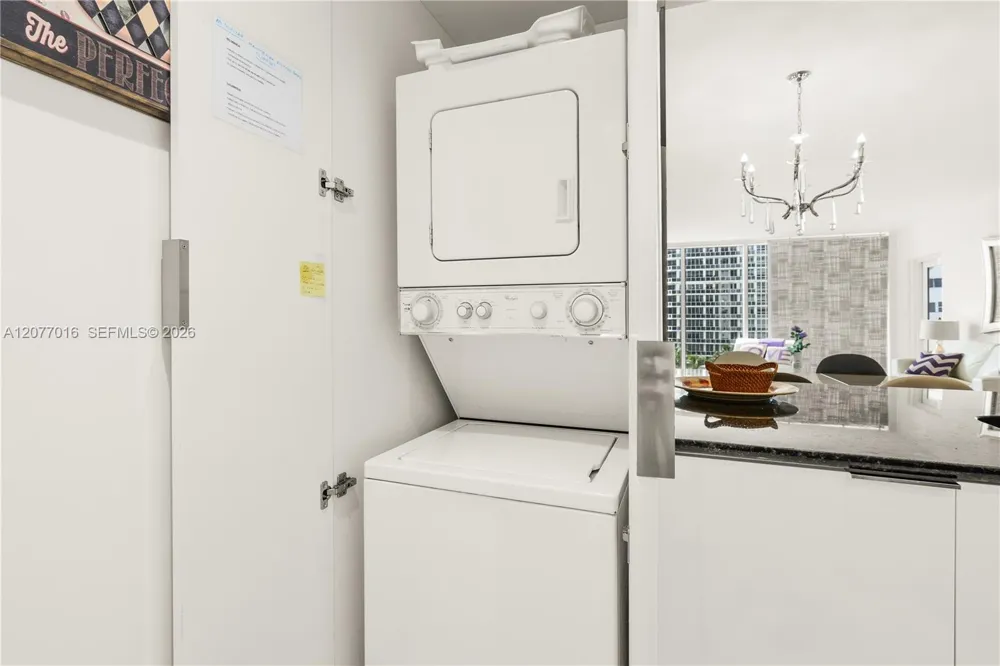 10275 Collins Ave #611 Bal Harbour, FL 33154