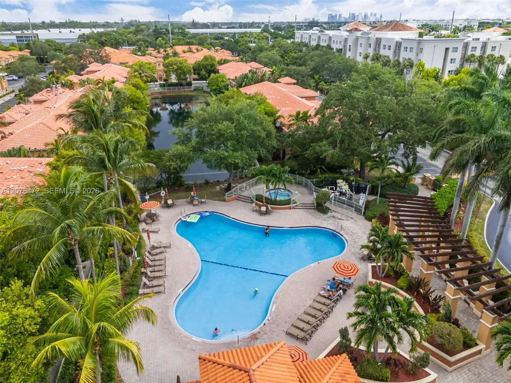 4956 Leeward Ln #3804 Dania Beach, FL 33312