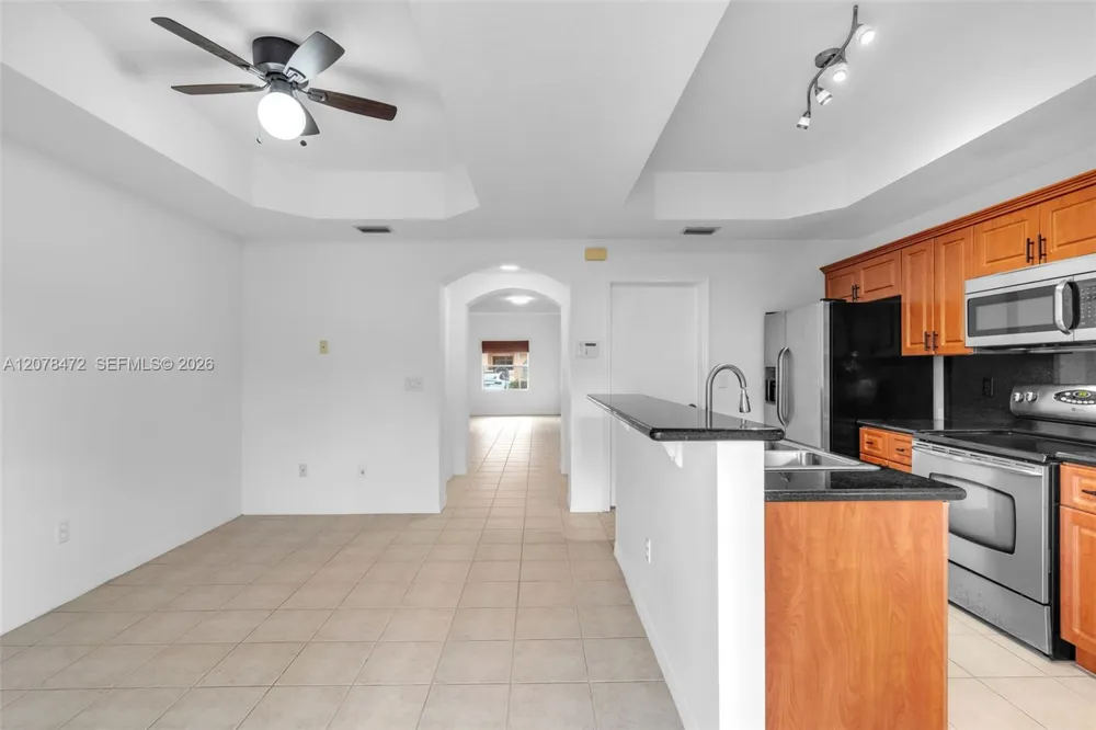4956 Leeward Ln #3804 Dania Beach, FL 33312