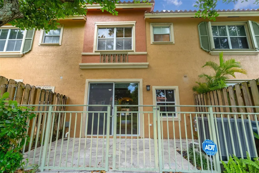 4956 Leeward Ln #3804 Dania Beach, FL 33312