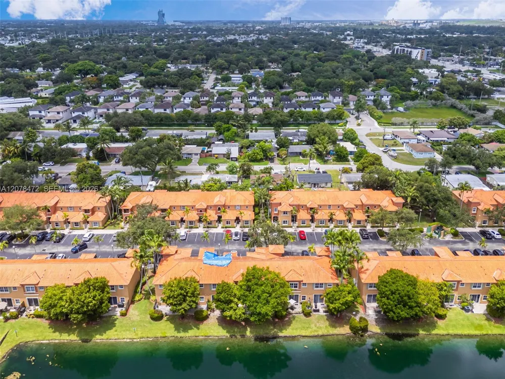 4956 Leeward Ln #3804 Dania Beach, FL 33312