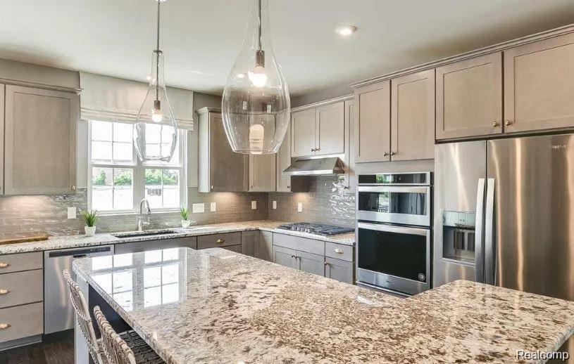 270 S Mill Street Plymouth City, MI 48170