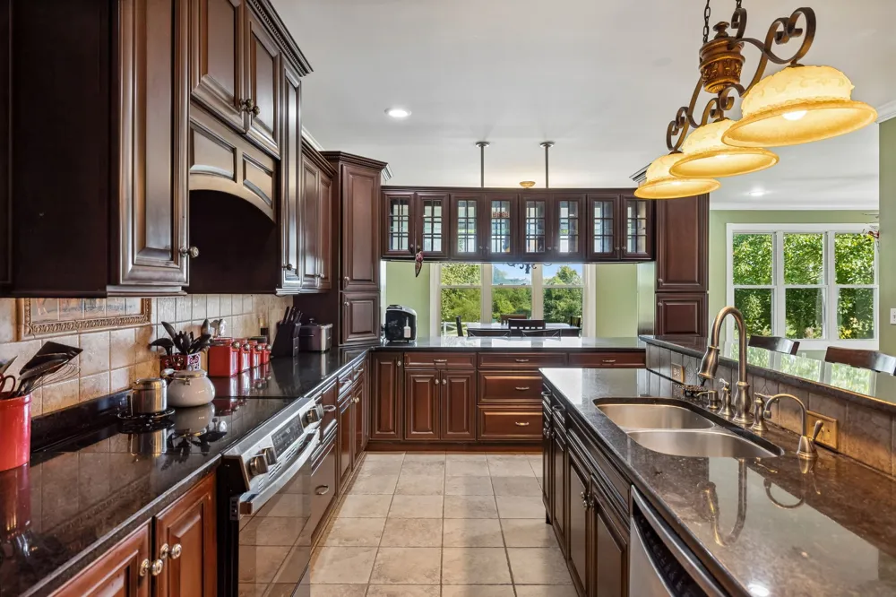470 Mitchell Rd Lebanon, TN 37087