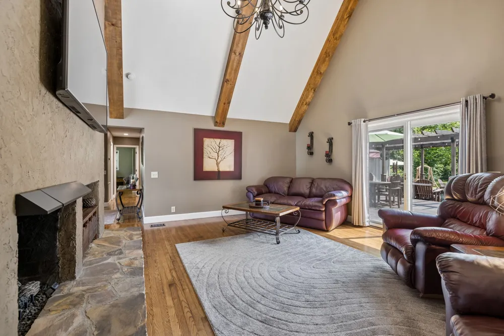 1218 General Macarthur Dr Brentwood, TN 37027
