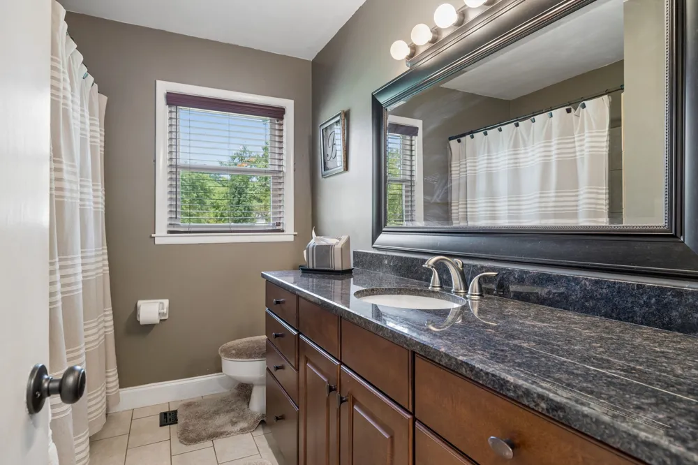 1218 General Macarthur Dr Brentwood, TN 37027