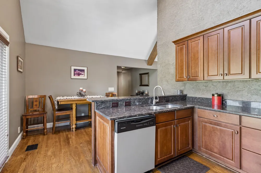 1218 General Macarthur Dr Brentwood, TN 37027