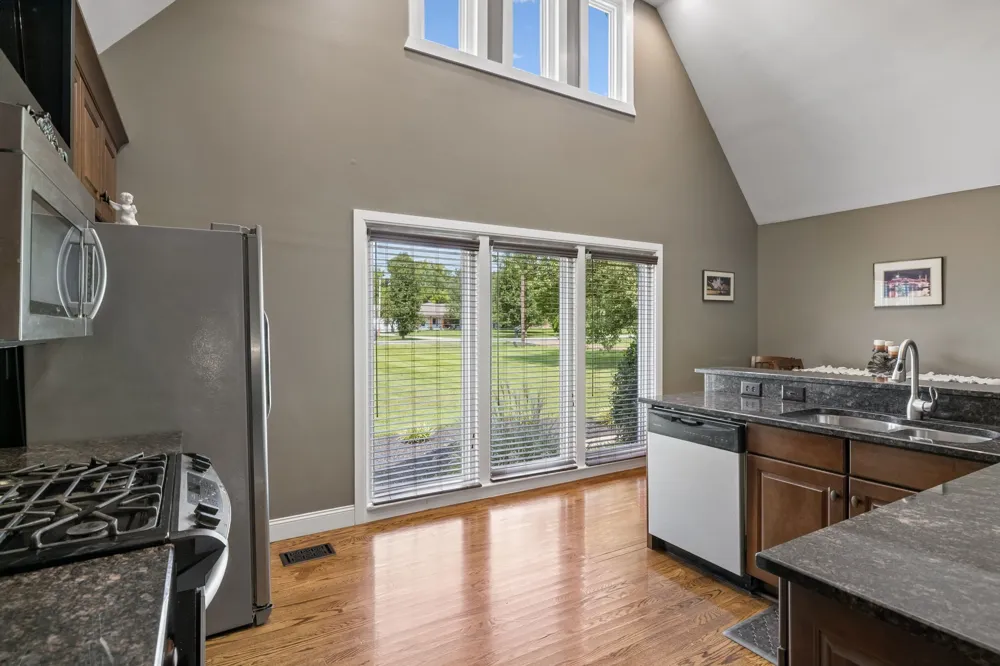 1218 General Macarthur Dr Brentwood, TN 37027