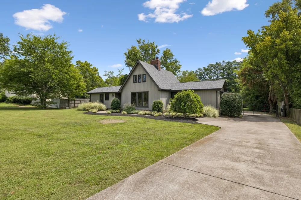 1218 General Macarthur Dr Brentwood, TN 37027