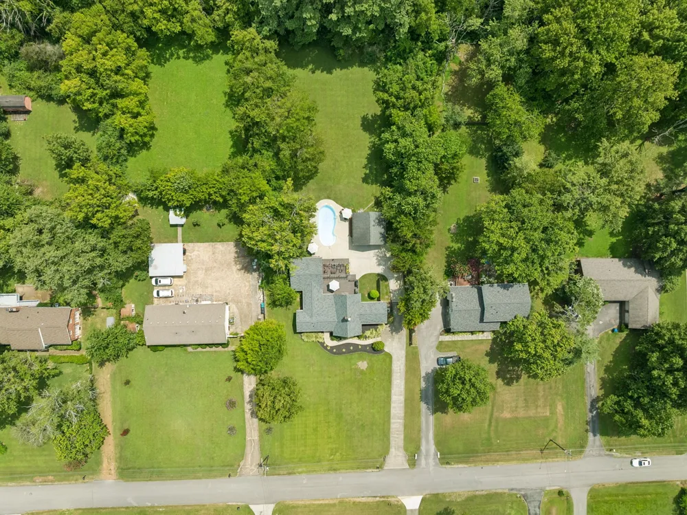 1218 General Macarthur Dr Brentwood, TN 37027