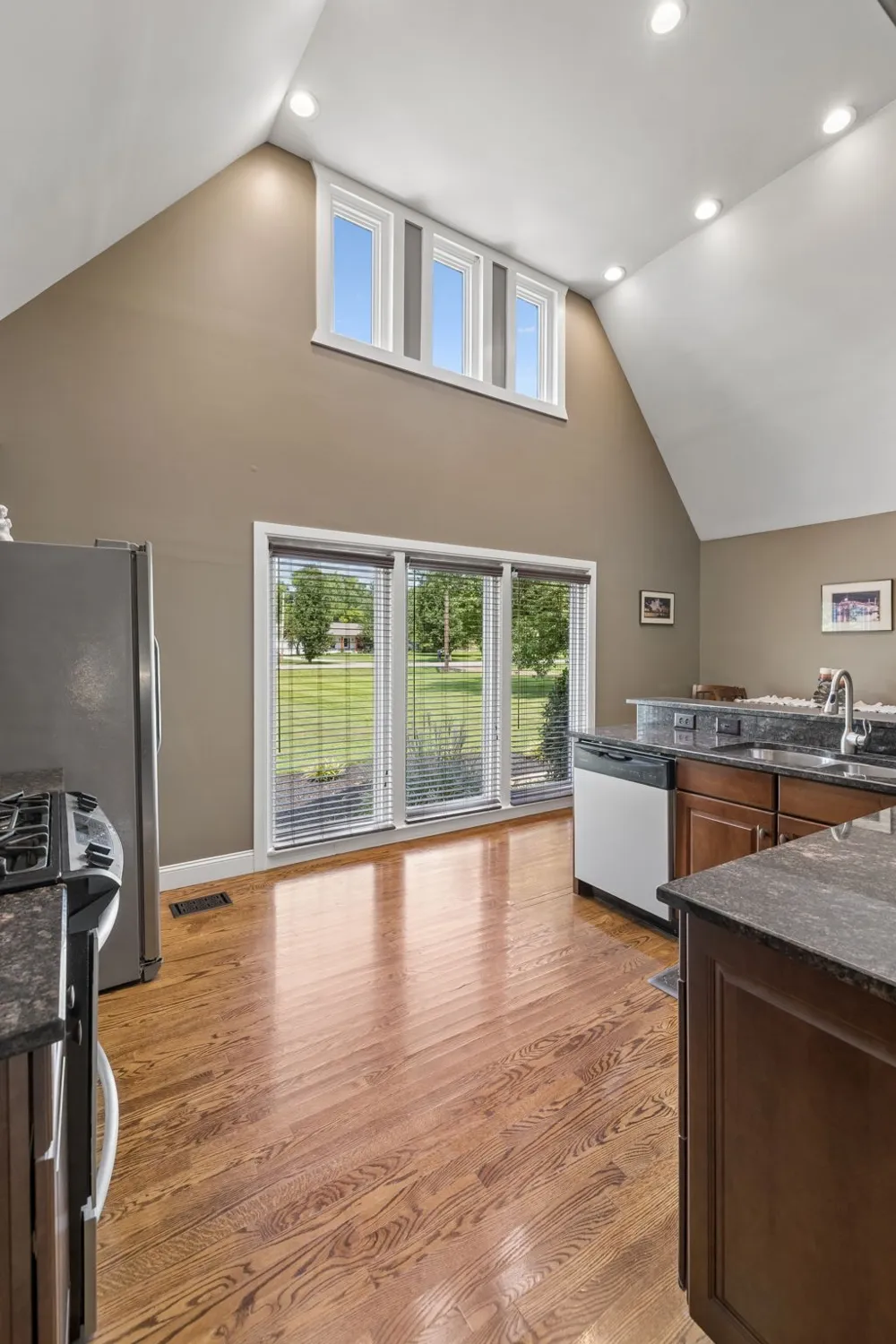 1218 General Macarthur Dr Brentwood, TN 37027