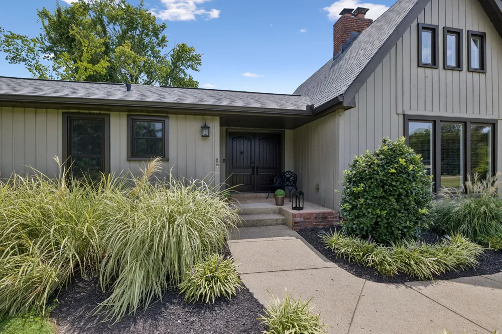 1218 General Macarthur Dr Brentwood, TN 37027