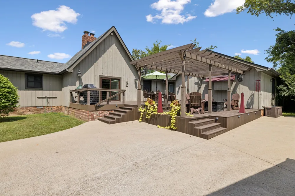 1218 General Macarthur Dr Brentwood, TN 37027