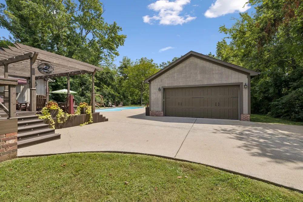1218 General Macarthur Dr Brentwood, TN 37027