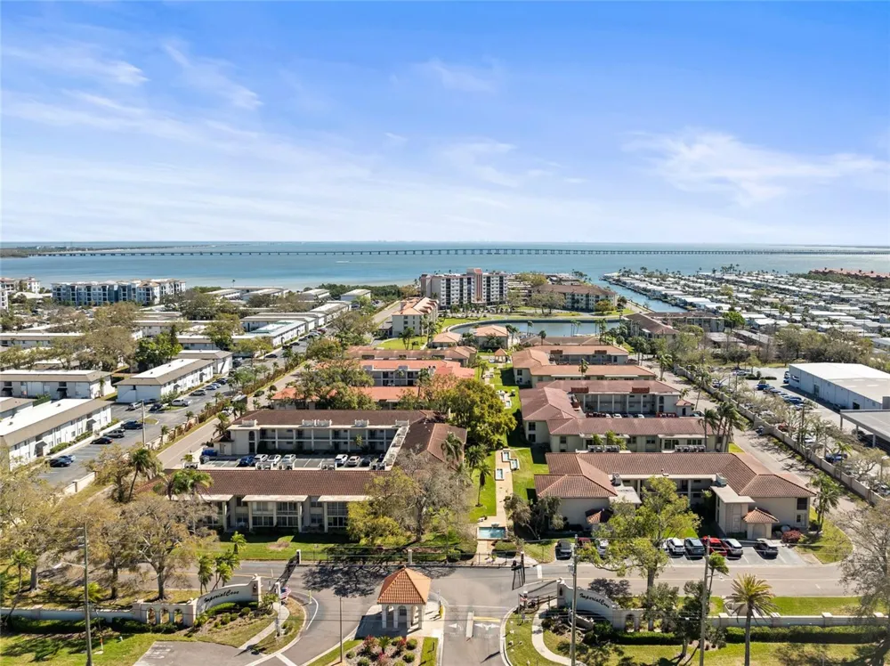19029 US HIGHWAY 19 #7-9 Clearwater, FL 33764