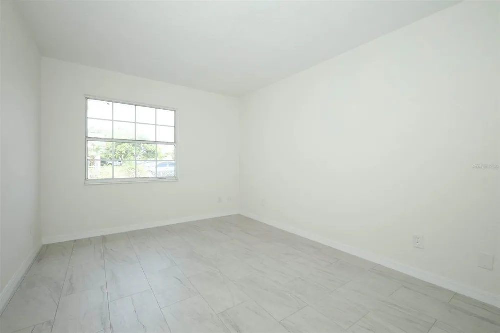6950 EDGEFIELD LANE Orlando, FL 32822