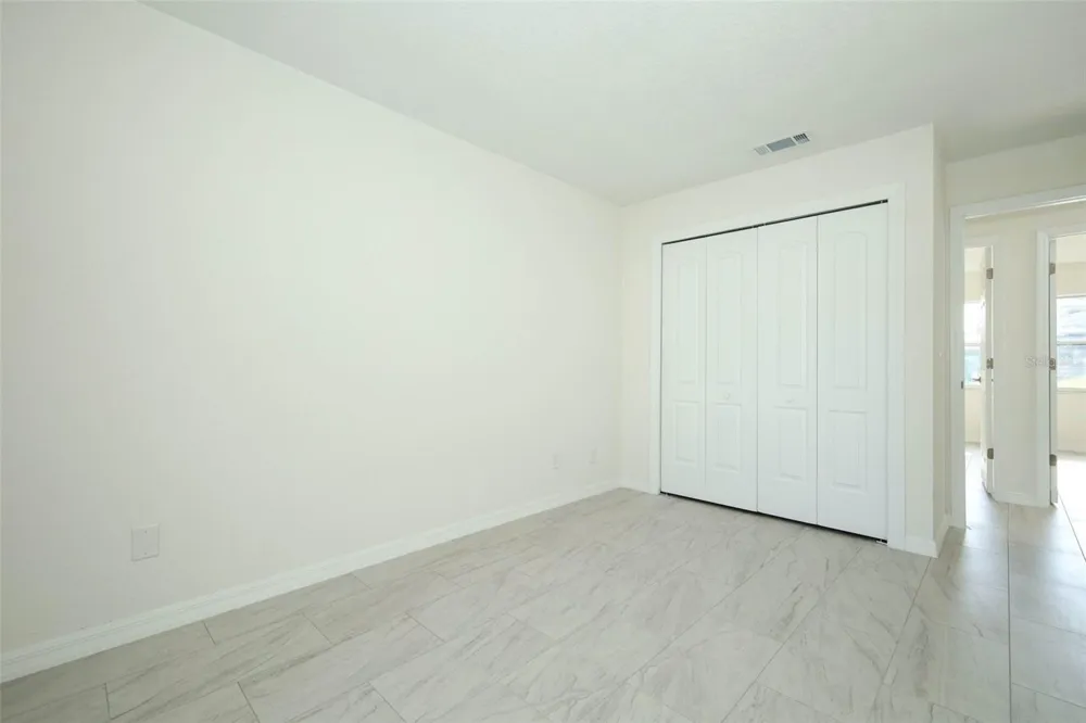 6950 EDGEFIELD LANE Orlando, FL 32822
