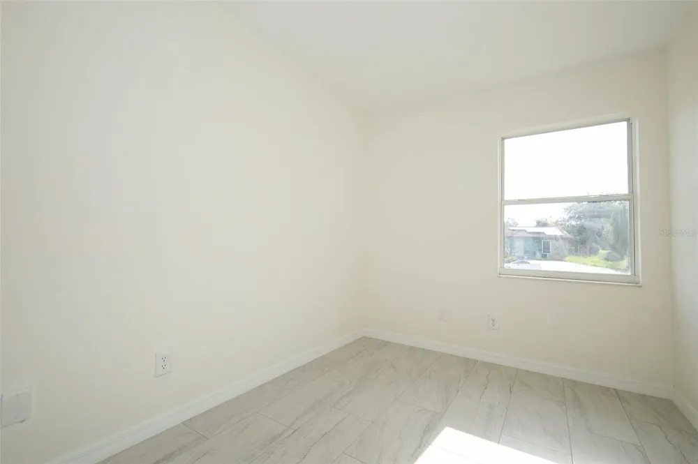 6950 EDGEFIELD LANE Orlando, FL 32822