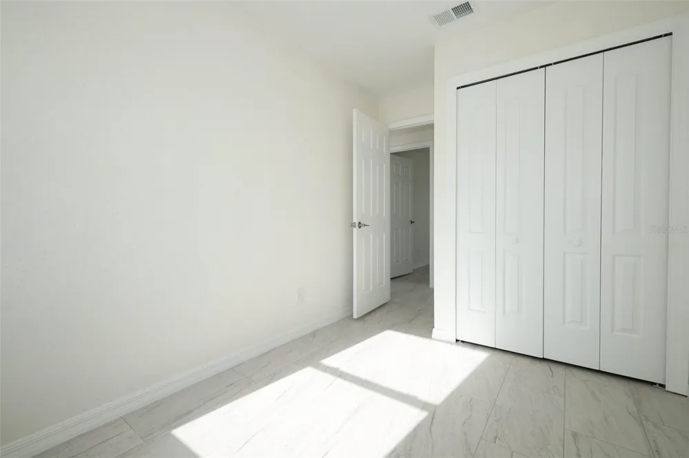 6950 EDGEFIELD LANE Orlando, FL 32822