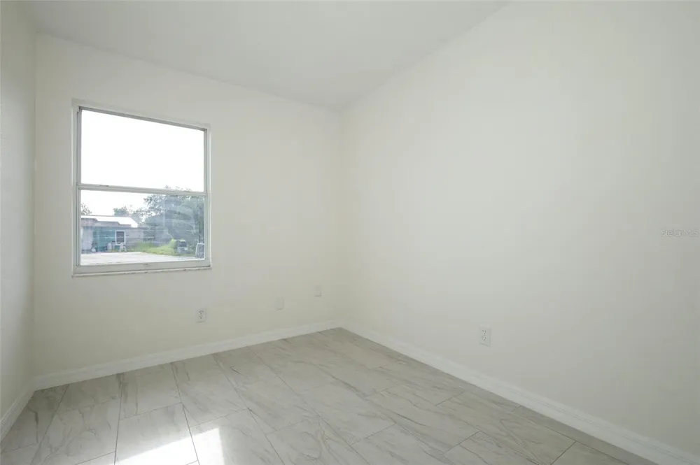 6950 EDGEFIELD LANE Orlando, FL 32822