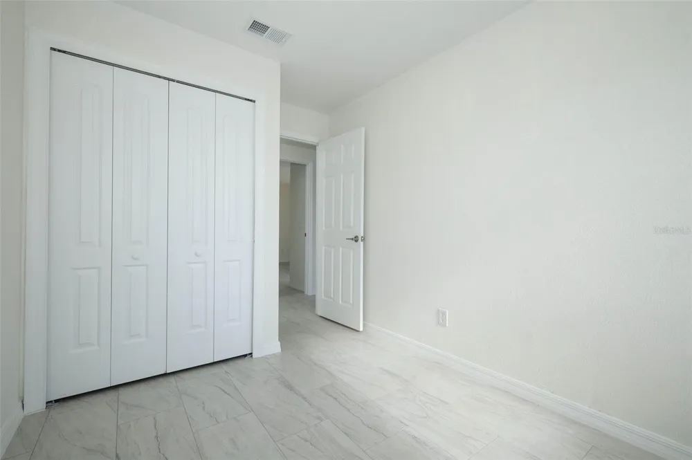 6950 EDGEFIELD LANE Orlando, FL 32822