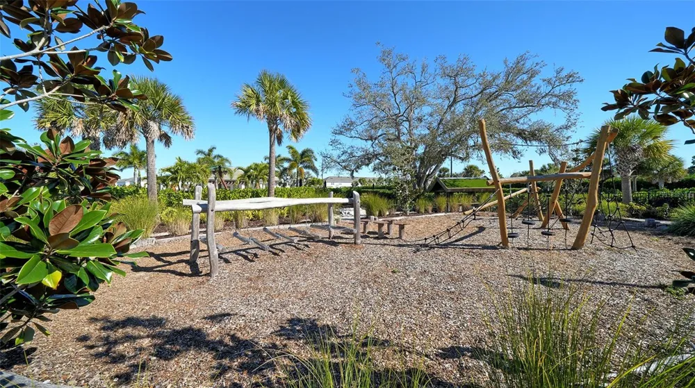 15336 ISLA PALMA LANE Nokomis, FL 34275