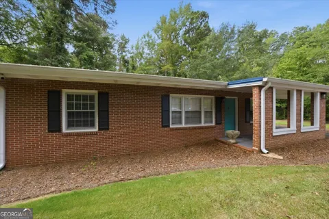1500 Wesleyan DR