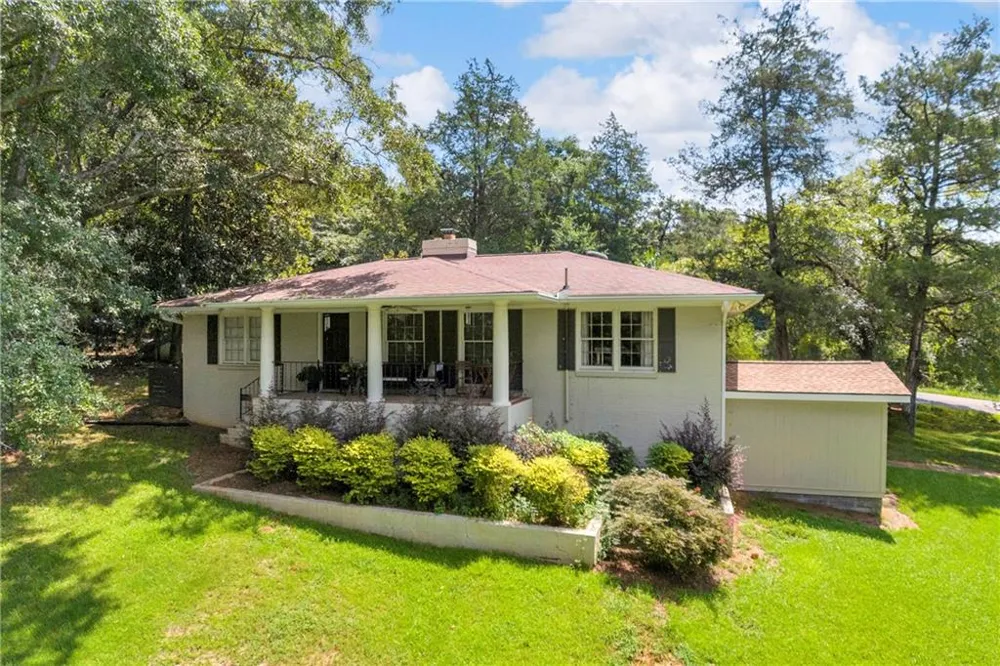 136 Frazier Hill Road Bishop, GA 30621