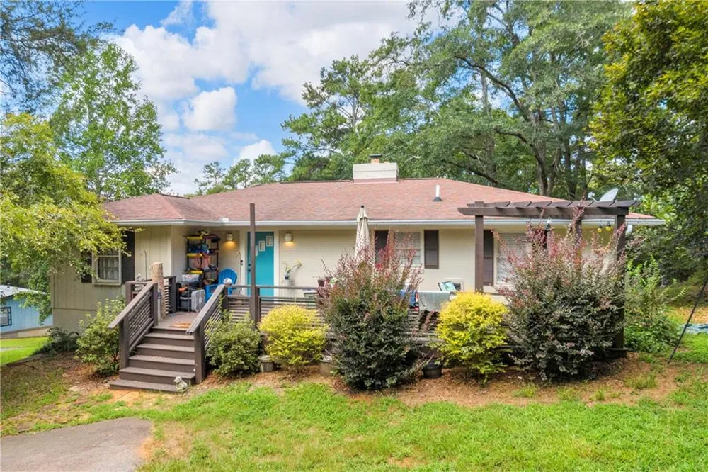 136 Frazier Hill Road Bishop, GA 30621