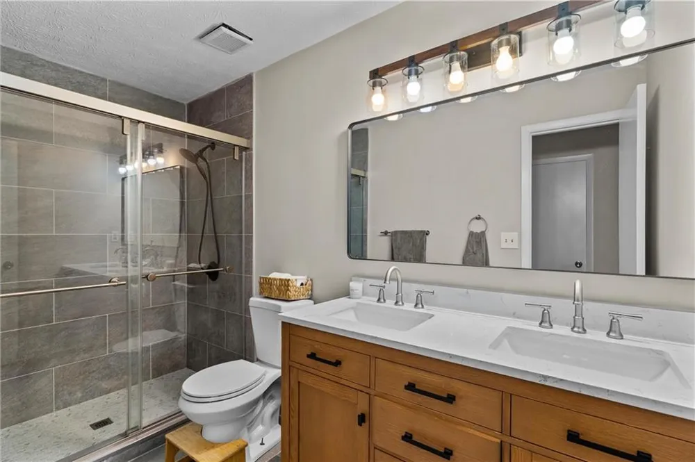 2403 Cumberland Court SE Smyrna, GA 30080