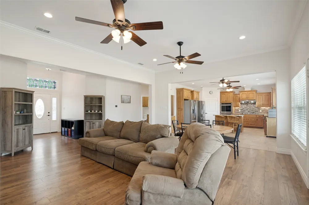 12830 Fm 2932 Forney, TX 75126