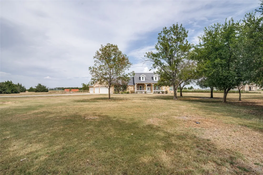 12830 Fm 2932 Forney, TX 75126