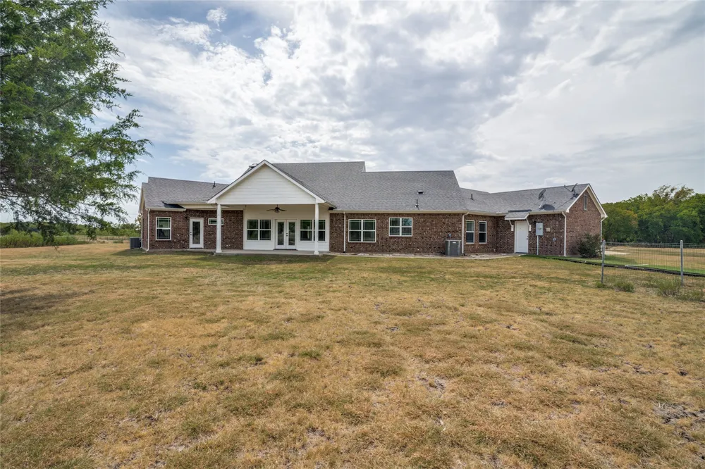 12830 Fm 2932 Forney, TX 75126