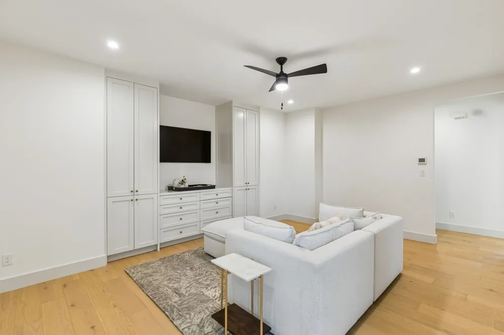 7403 Robin Road Dallas, TX 75209